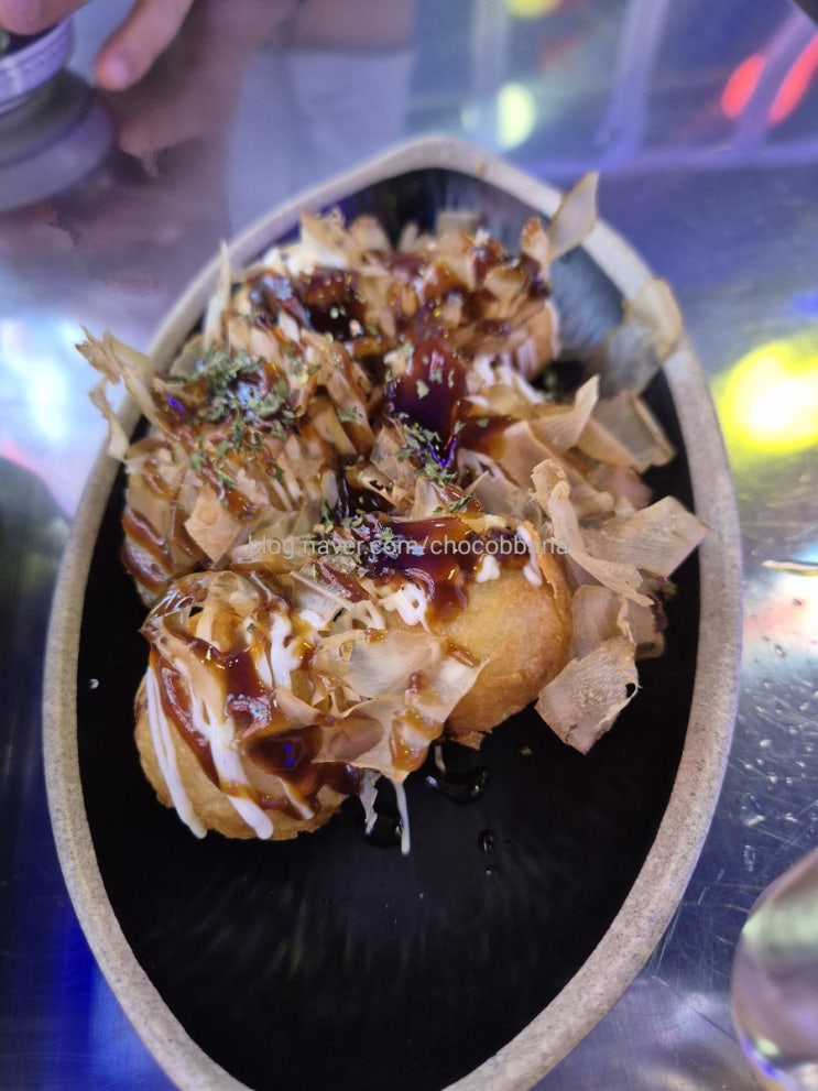  이자카야탄 매콤토마토해물나베 타코야끼 맥주 하이볼 양재천 포이사거리