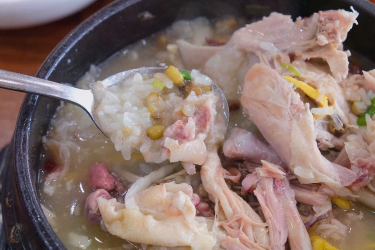  전주 삼계탕 맛집 대감집, 푸짐한 한식의 맛
