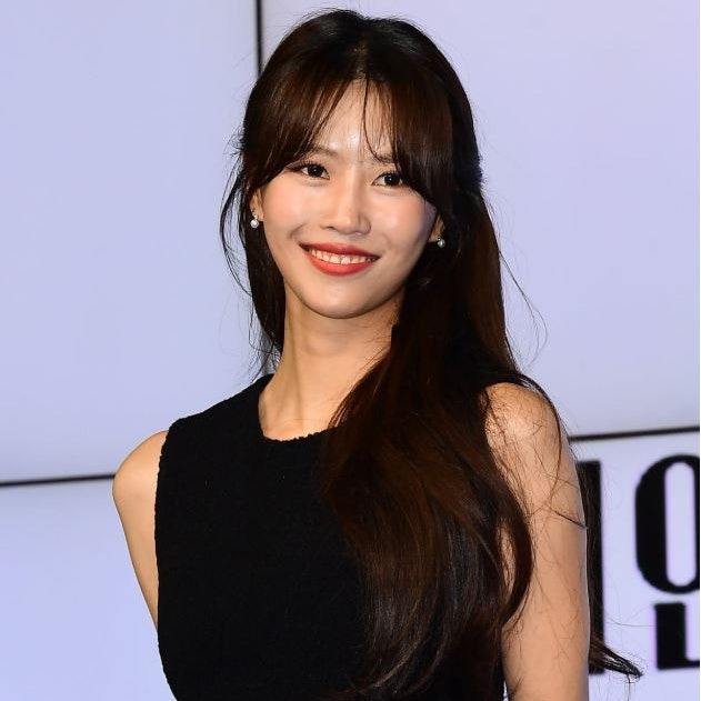 이미주 송범근 프로필 mbti 이진영 열애 남자친구 소속사 학력 키 고향 가족 언니