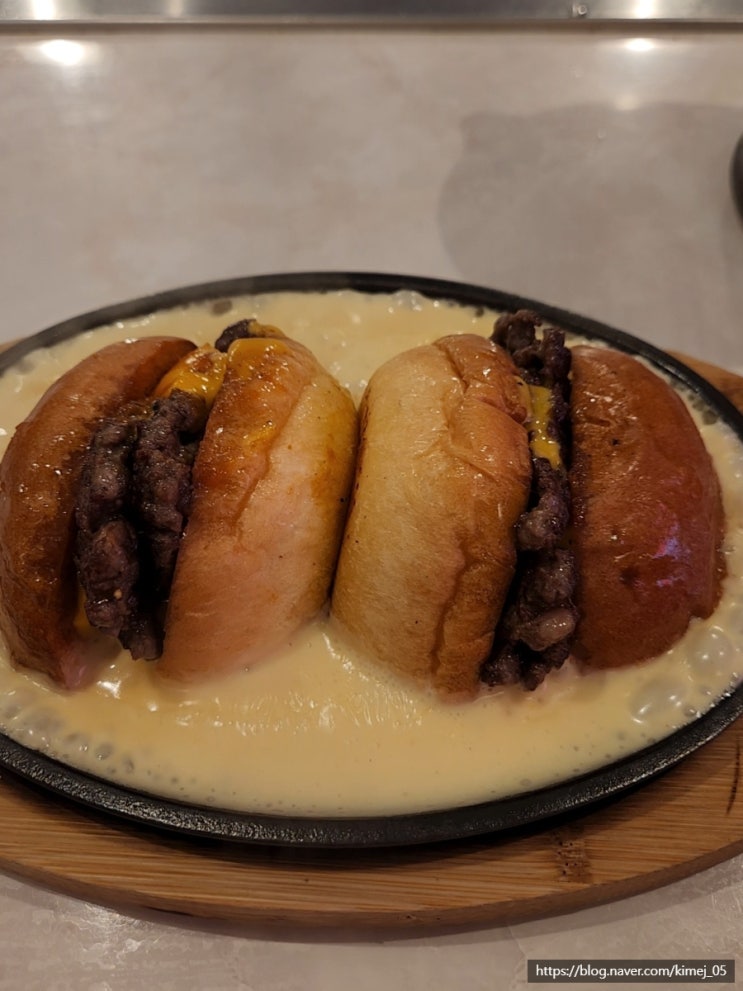  도쿄 우에노 수제버거 맛집 아메리칸 다이너 안드라