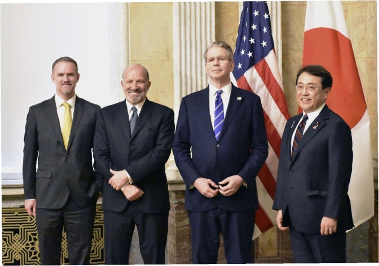 미국발 관세 전쟁, EU-중국-<b>한국</b> 연쇄 <b>협상</b> 돌입: 운명의 한 주