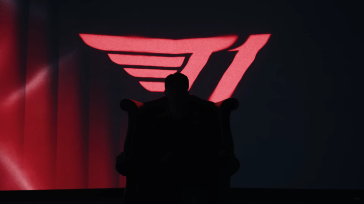  페이커, T1과 4년 연장계약!