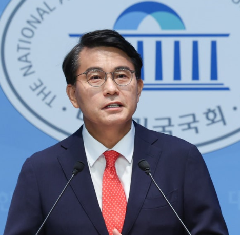 ‘공천 개입 의혹’ <b>윤상현 의원</b>, <b>김건희 특검</b>에 출석한 이유와... 