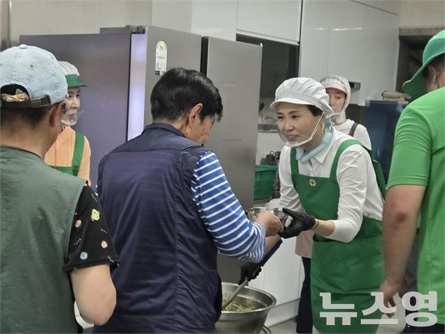  김혜경 여사의 가평서 봉사한 조용한 '미담' 화재..."비공개 일정으로 진심 전해"