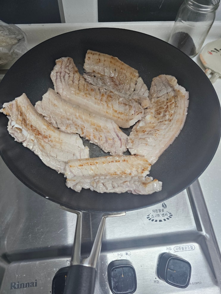  기름 안 튀는 삼겹살 굽기 비법