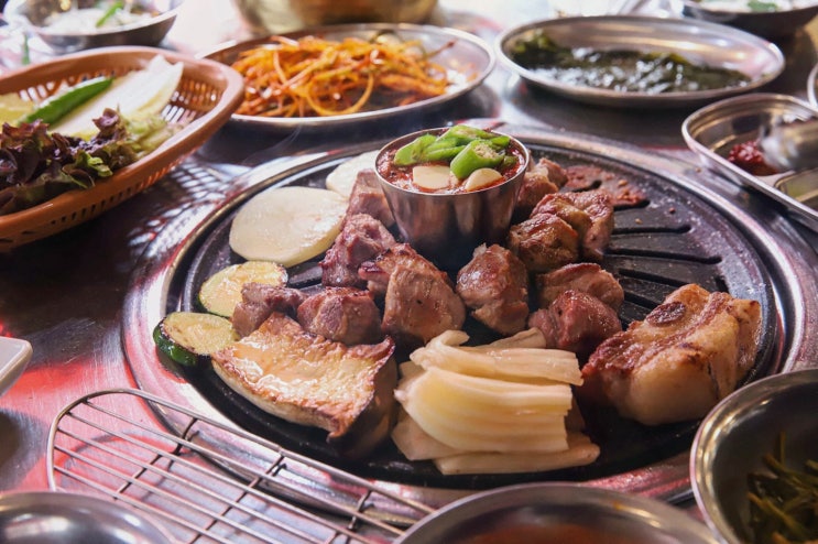  최고의 흑돼지를 만날 수 있는 제주 서귀동 맛집, 먹고정 서귀포올레시장본점