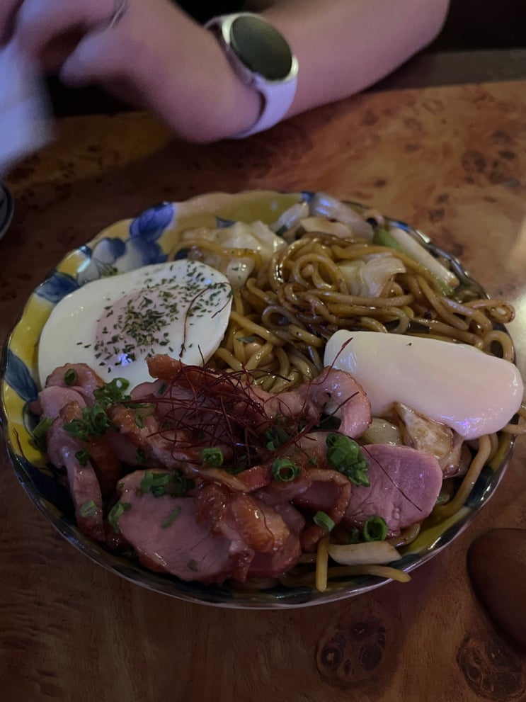  용산 파친코에서 청모하고온 후기 : 다양한 이자카야 메뉴를 맛볼 수 있는게 장점!