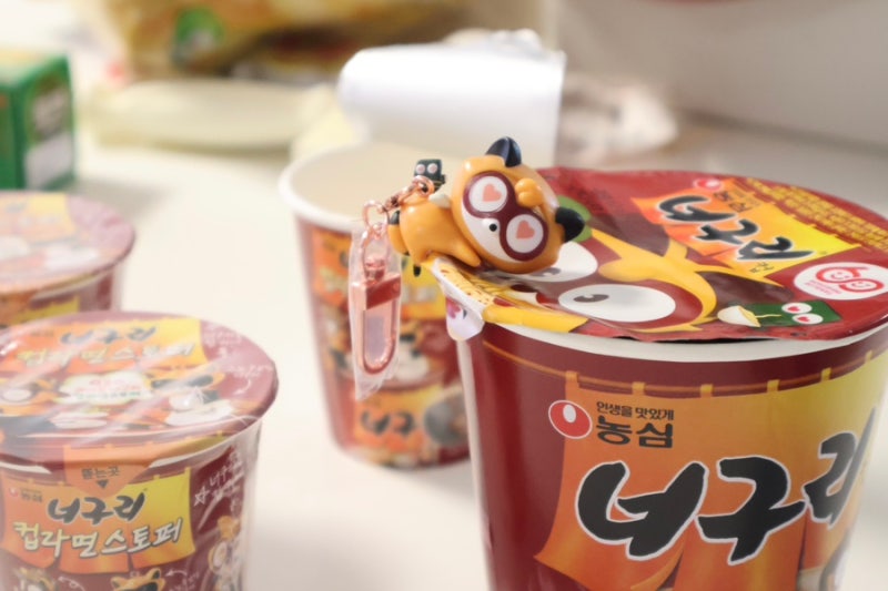 토이트론 너구리 컵라면 스토퍼 귀여운 너구리 굿즈 !