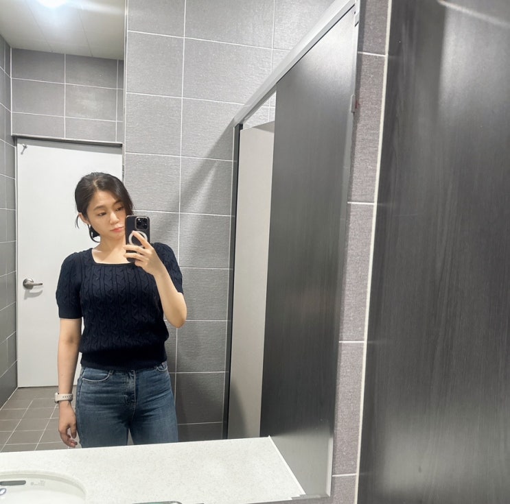  내돈내산 [탑텐] 여성) 수피마 코튼 스퀘어넥 스웨터 MSF2ER2703