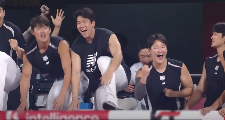  <b>9회말</b>, 포기는 없었다 — <b>KT</b>의 기적 같은 역전극