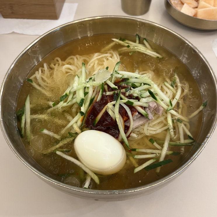  제주식 냉면을 먹어보자, 제주산방식당 밀냉면