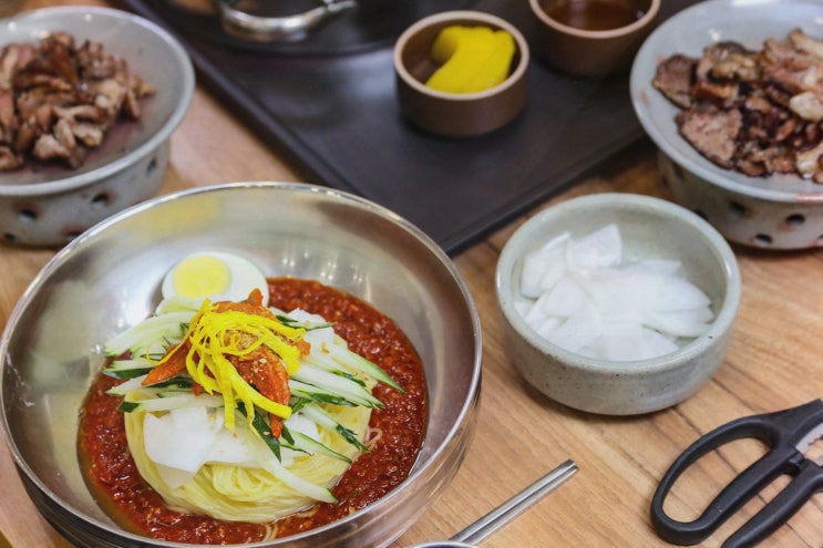  불국사밀면 경주점, 경주 황리단길 주변 맛집에서 즐기는 밀면의 매력