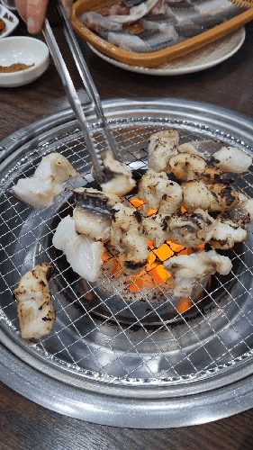  부산 영도맛집 쓰리고장어구이 연탄 장어구이
