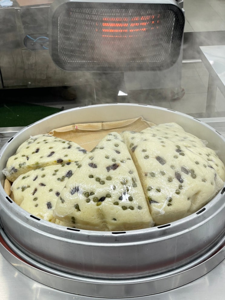  속초 중앙시장 맛집 속초술빵 부드럽고 쫀득한 속초여행 맛집
