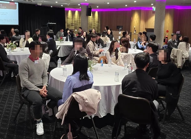  [스포츠서울] 선우 커플닷넷 '해외 스피드데이트' 참가자 스펙, 전문직이 30%에 연봉은 10만 달러 이상!