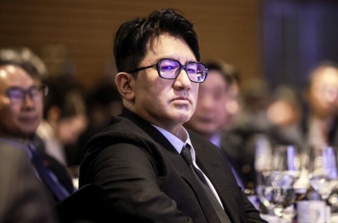 '기업 잡는 저승사자' <b>국세청</b> 조사 4국 '하이브'…<b>압수수색</b>이어... 