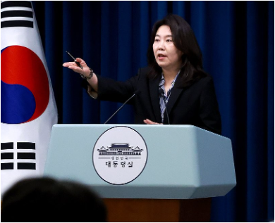 <b>대통령실</b> "<b>김여정</b> 연이틀 담화, 굉장히 이례적…신뢰 회복 먼저"