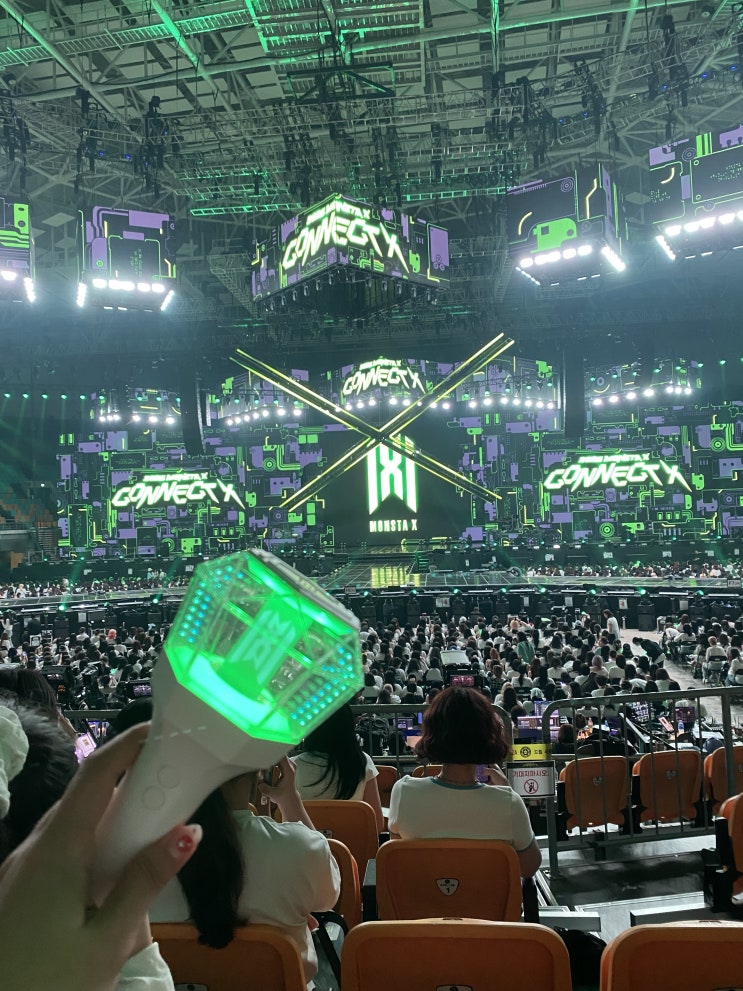 CONNECT X | <b>몬스타엑스 완전체</b> 콘서트