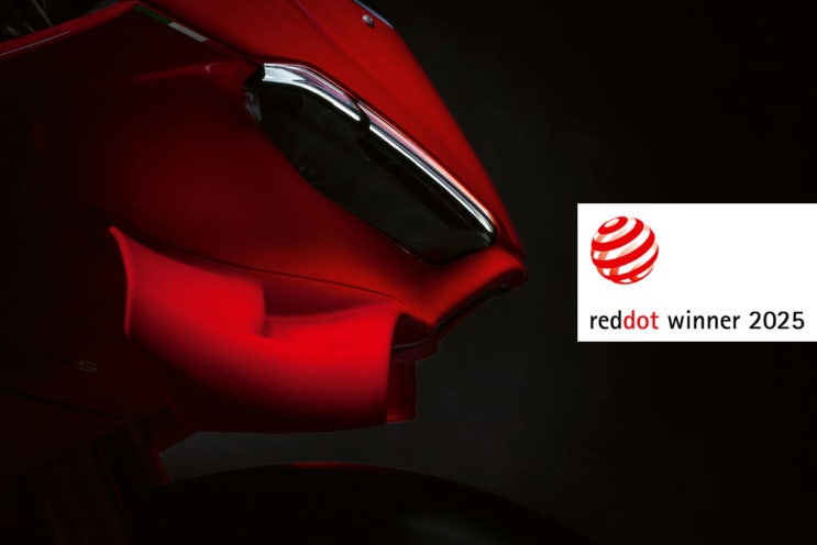  파니갈레 V4 7G 레드닷 디자인 어워드 수상 / reddot design award 2025 Panigale V4 7G win - 두카티 송도점 임재원