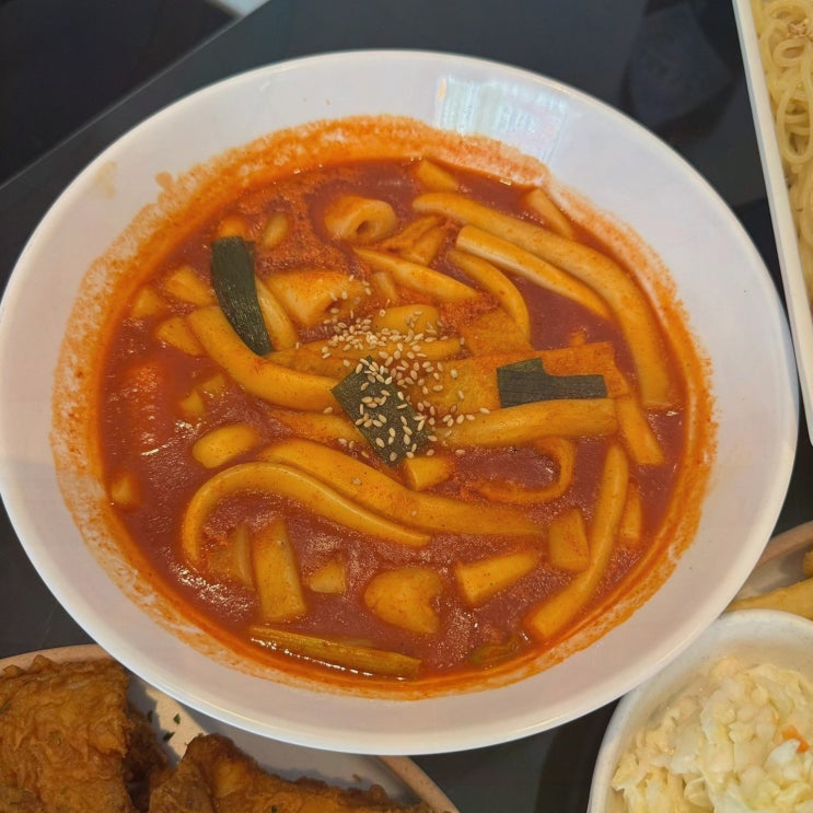  [깐부치킨 보정점] 다양한 메뉴와 함께하는 보정동치킨의 매력