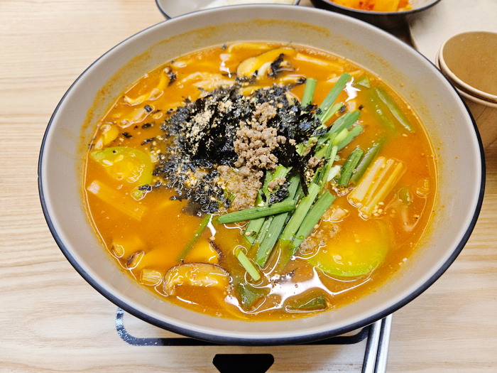  동탄 장칼국수 맛집 '강릉 장칼'
