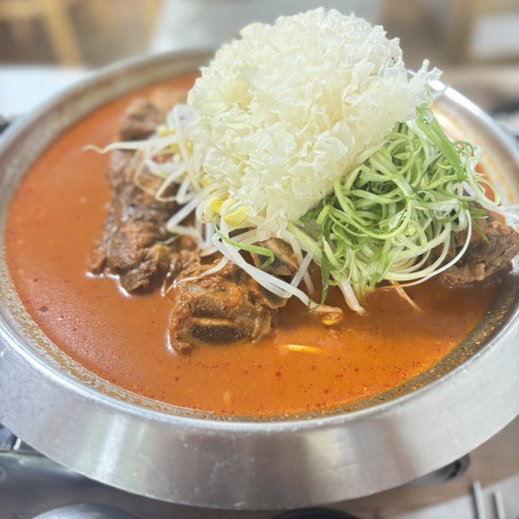  화도읍 맛집 / 아침부터 운영하는 30년 전통 애견동반맛집 [ 본가부산식당 ]