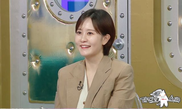 ‘임신 8개월 차’ 김수지 “‘뉴스데스크’ 생방 중 입덧→아이돌 작사가 활동” 반전 매력 (라스)