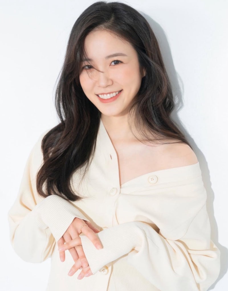 프리랜서 아나운서 '장예원‘ 프로필 실버푸들 스페인 응원 월드컵 미녀