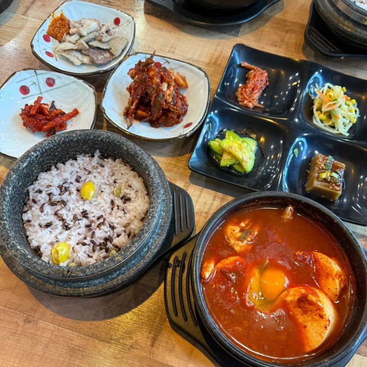  제주도 애월 하귀 맛집 추천 돌솥밥 나오는 가성비 도민 밥집 일품순두부
