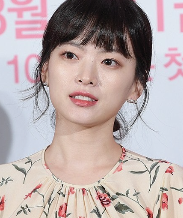  배우 천우희, 블리츠웨이 엔터테인먼트와 재계약 체결!