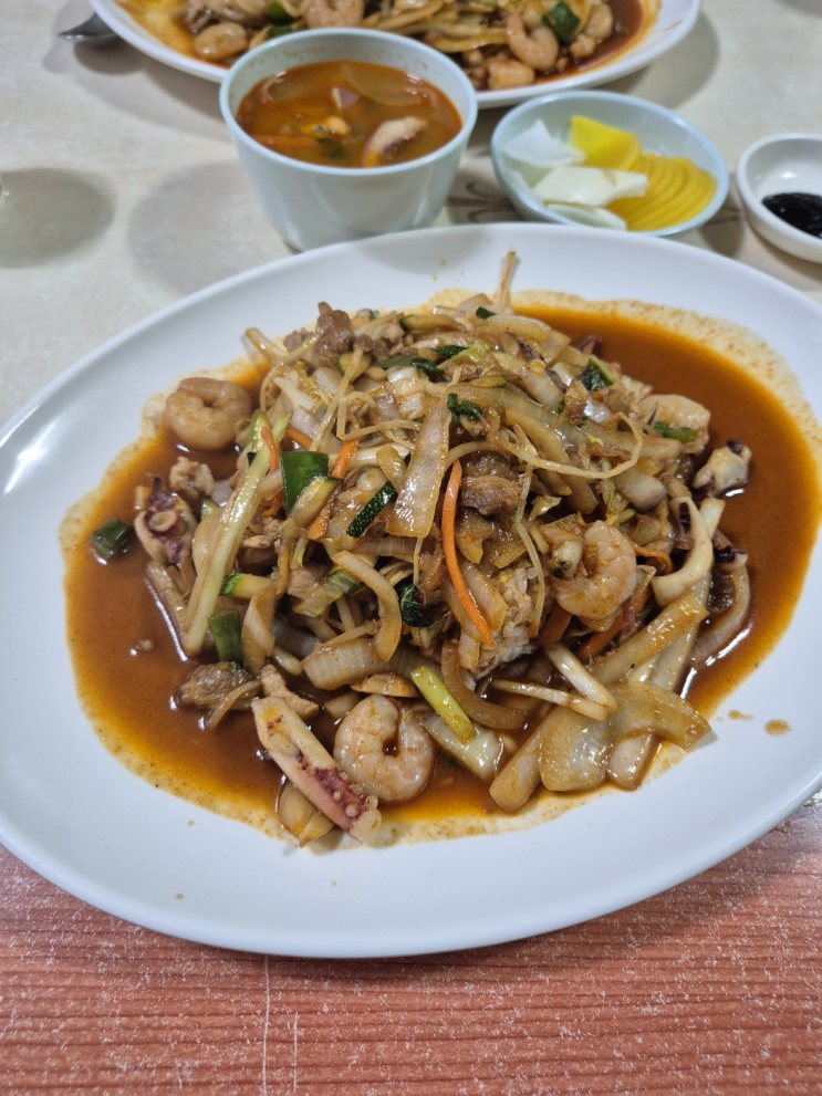  [칠곡군 왜관읍] 만리궁 (한 끼니로는 황금원보다 적합했던 야끼우동 맛집)