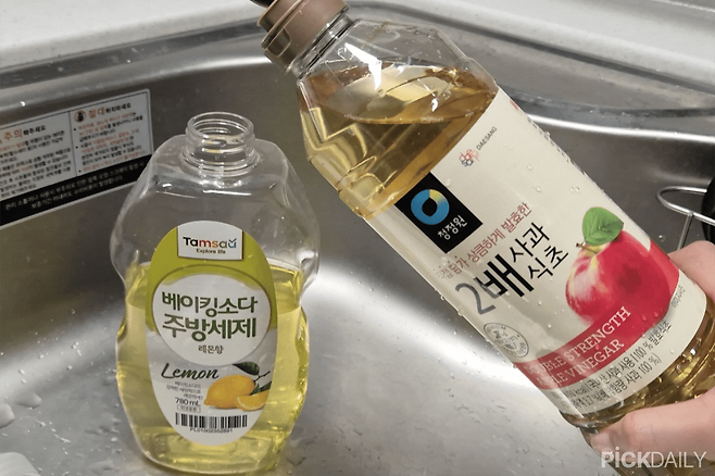 피부에 묻은 염색약 지우는법과 옷 장판 얼룩 제거방법까지