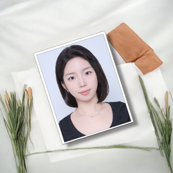  집에서 찍고 전문가가 보정하는 온라인 증명사진 서비스