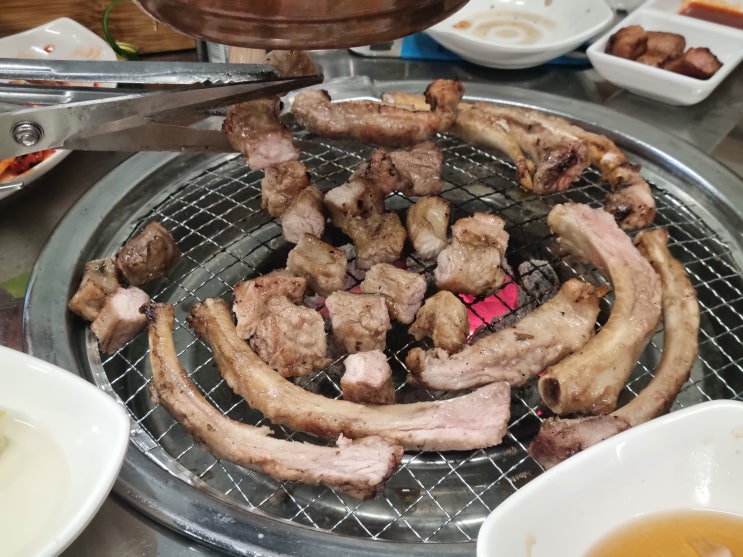  [부평구청맛집] 원시인쪽갈비 부평구청점에서 쪽갈비 3종 김치말이국수 된장술밥 리뷰 후기