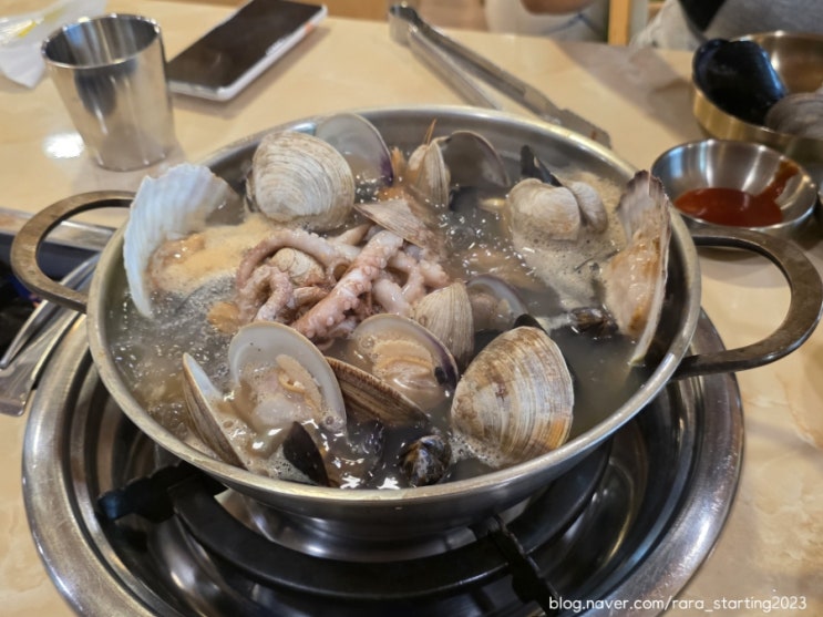  [인천 미추홀구] 문학경기장맛집 해물탕과 칼국수를 한 번에?! 맑은 바다 해물칼국수 방문하다.