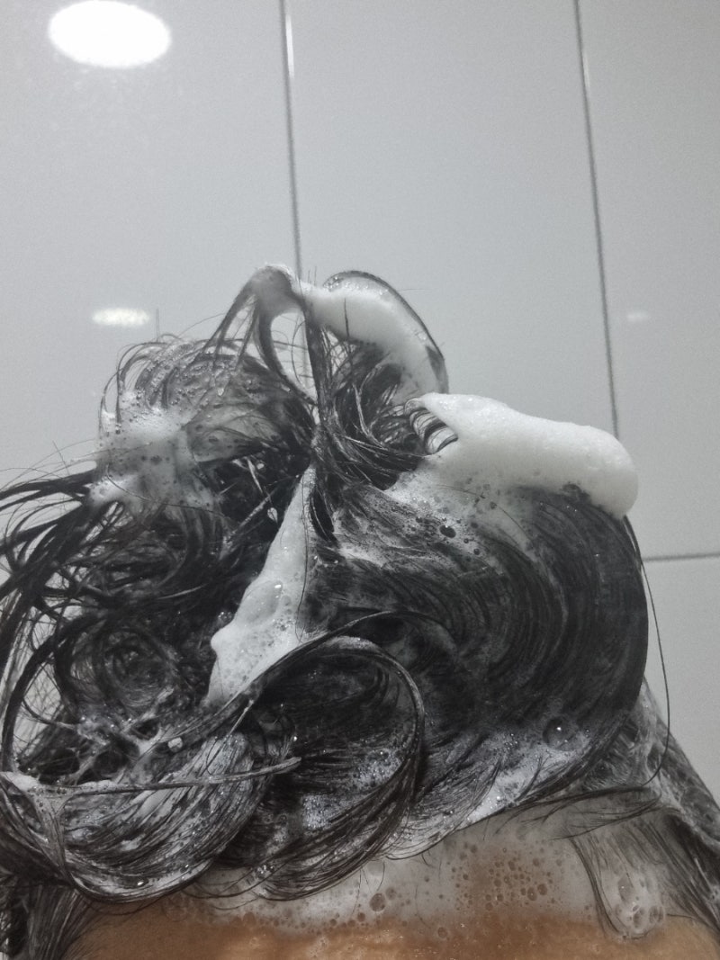 지루성두피염 샴푸 약산성 두피 샴푸 추천 썸블라썸 시카케어 샴푸