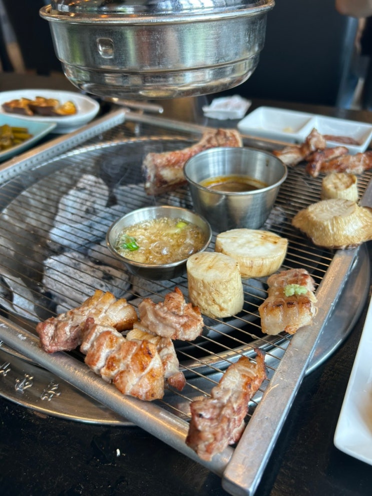  [대전] 봉명동 고기 "썸데이작은화로"_ 다 구워주시는 생갈비 맛집!