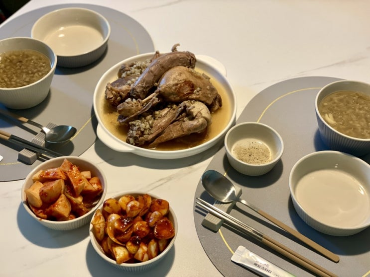 집밥 일기 :: 말복은 지났지만 몸보신에 제격인 오리백숙 밥솥으로 만들어보기