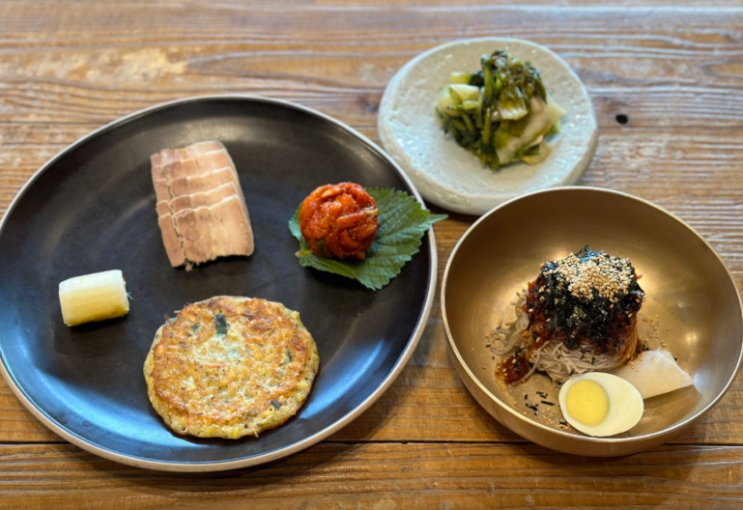  샘밭막국수 판교- 판교 막국수 보쌈 녹두전 맛집
