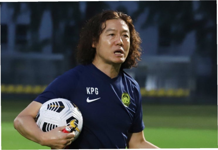 <b>김판곤 감독</b>, 뉴캐슬 승리에도 냉철한 평가: K리그, 더 많은... 