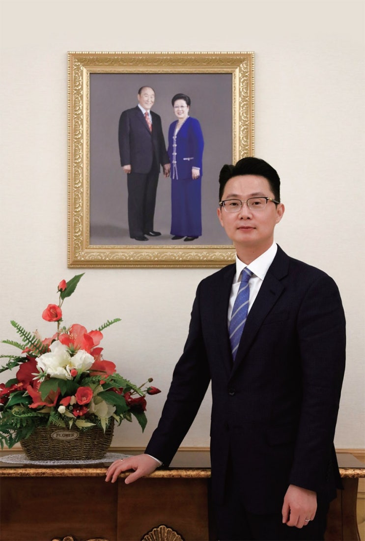 전 <b>통일교</b> 세계본부장 <b>윤영호</b> 프로필