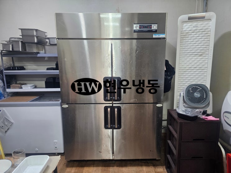  울산냉장고수리유니크대성업소용냉장고 냉장실 냉매가스보충충전수리 STK-1243RF