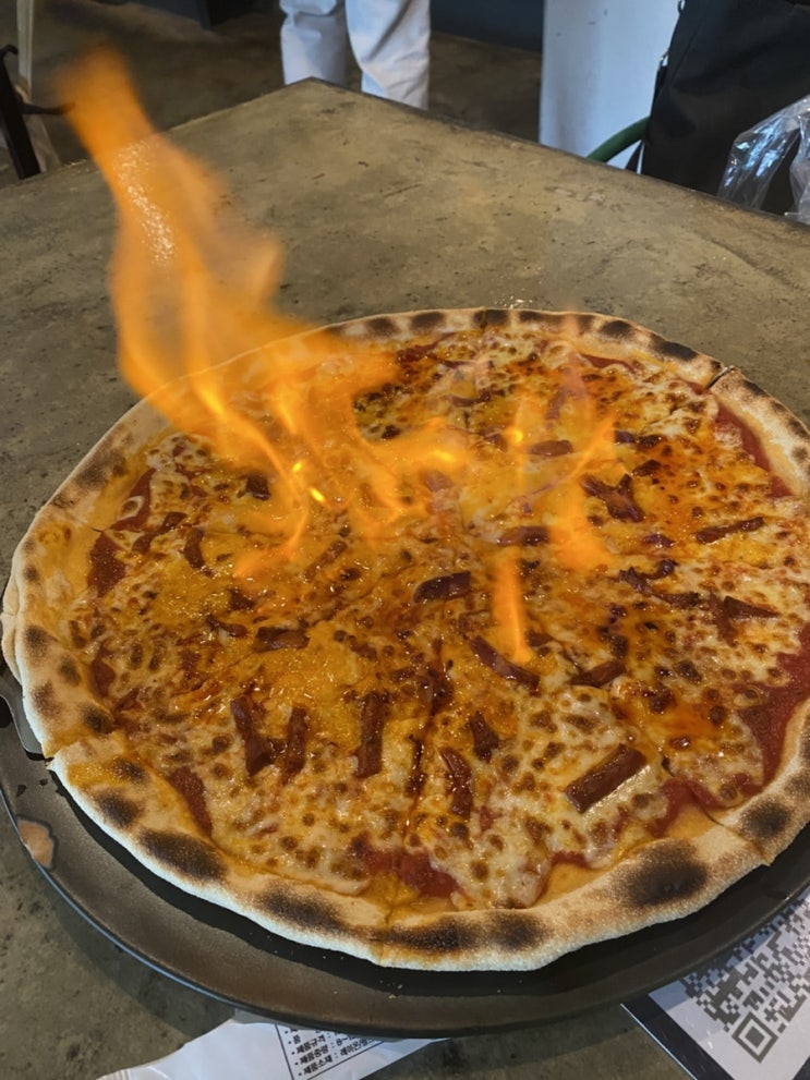  역삼동 비어룸 낮술하기 좋은 강남역 술집 역삼수제맥주 하이볼 와인맛집 짭조름하니 맛있던 디아블로피자 피맥 가보자고