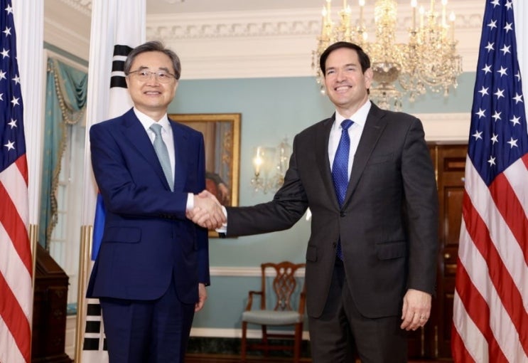 <b>한미</b> 외교장관 첫 <b>회담</b>…‘<b>비핵화</b>’라는 말, 아직도 믿으시나요?