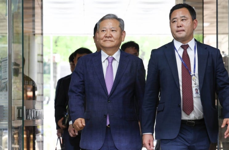 지시했다” <b>이상민</b> 전 장관, <b>내란</b> 가담 <b>혐의</b>로 <b>구속</b>영장 발부