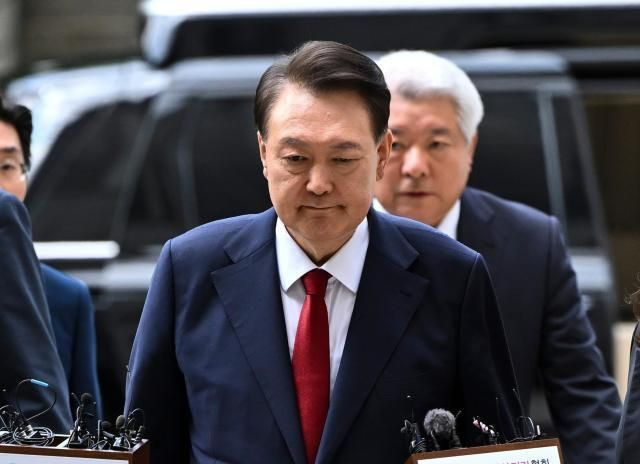  김건희 특검, 尹 체포영장 집행 위해 서울구치소 진입