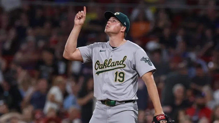 대량의 <b>트레이드</b>가 일어난 2025 MLB <b>트레이드</b> 마감일 (1)
