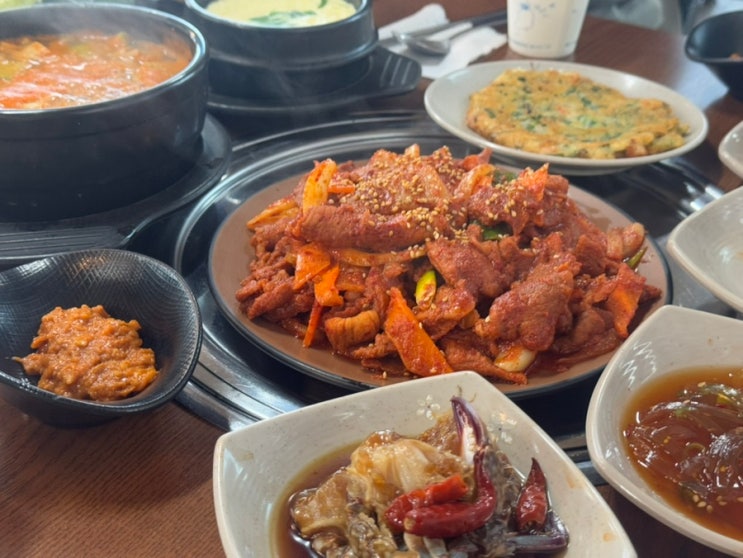  [인천일상] 고목정쌍밥 본점 - 공항 인근 쌈밥 맛집, 귀국하자마자 달려가는 고목정 쌈밥 정식! 제육부터, 된장찌개까지 모든 반찬이 맛있는 곳! 한식이 그리울 때 방문하기!