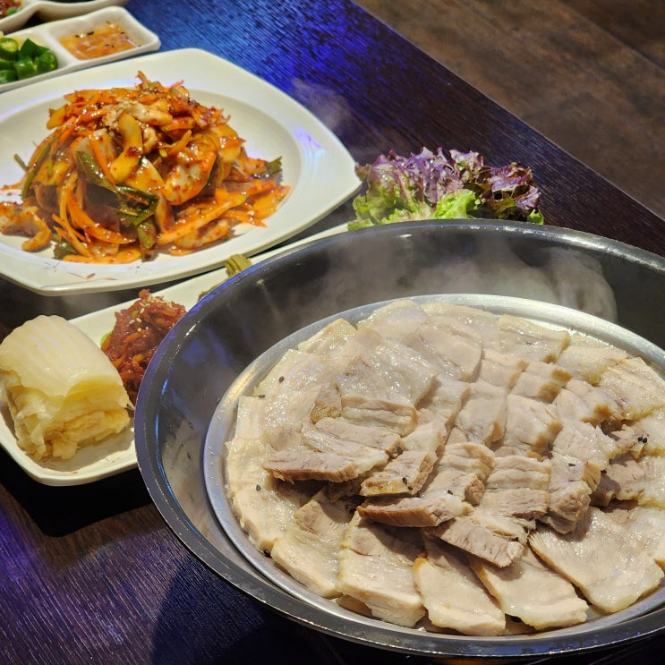  잠실 방이 먹자골목 맛집 추천 대박쌈 방이동 술집 모임하기 좋은 곳