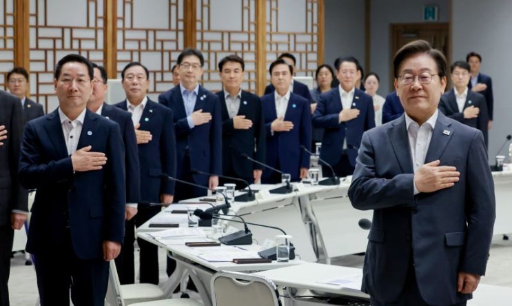 이재명 "균형발전, 배려 아닌 <b>국가 생존전략</b>“